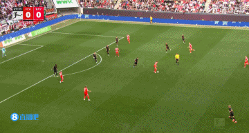 凯恩长传吊入禁区，格纳布里头球破门